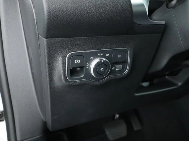 Mercedes-Benz GLB 180 GLB 180 d