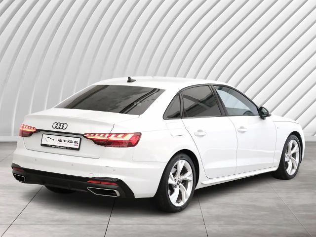 Audi A4 40 TFSI S-Line Sedan