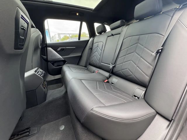 BMW 520 520d M-Sport Touring xDrive