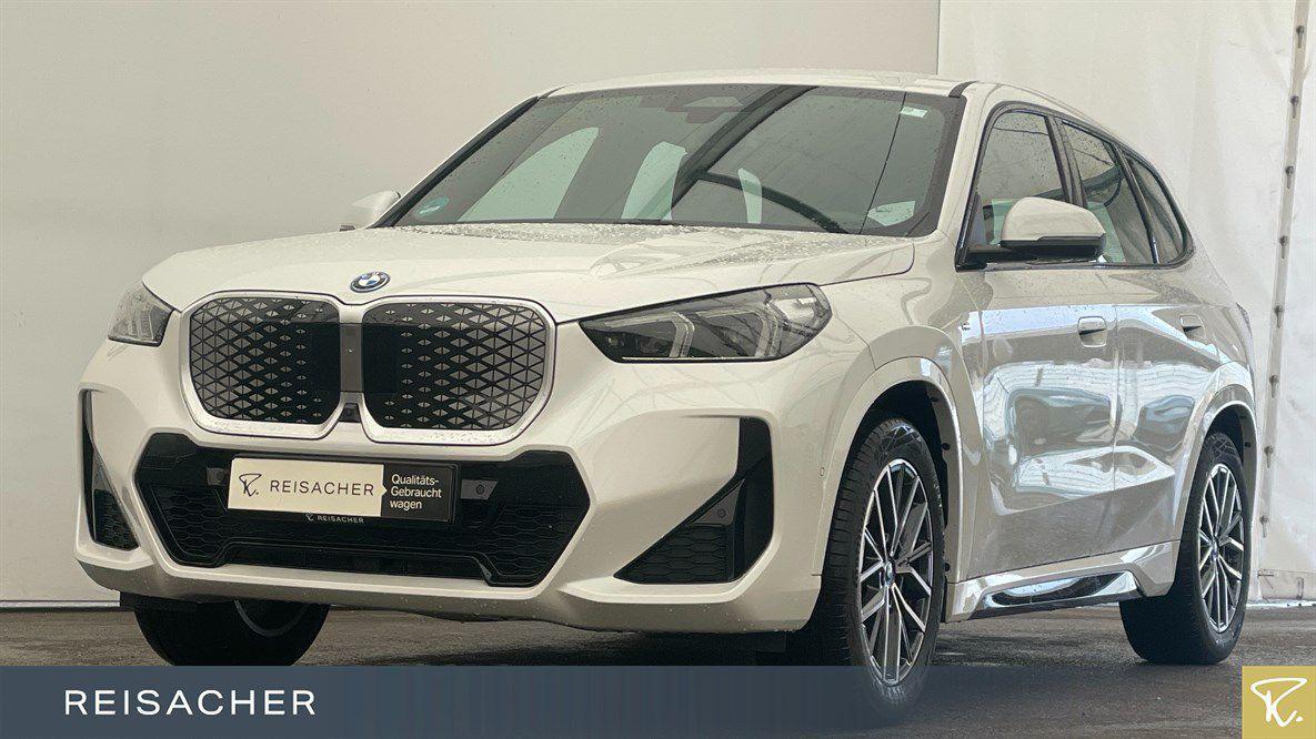 BMW iX1 xDrive30