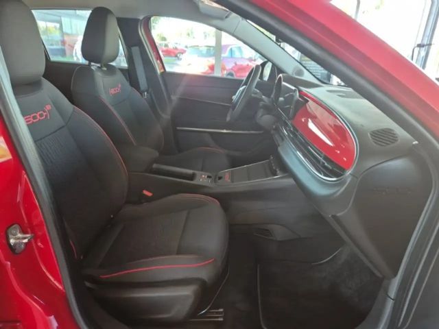 Fiat 600e e 115 kW Red  11 kW Charger Apple CarPlay