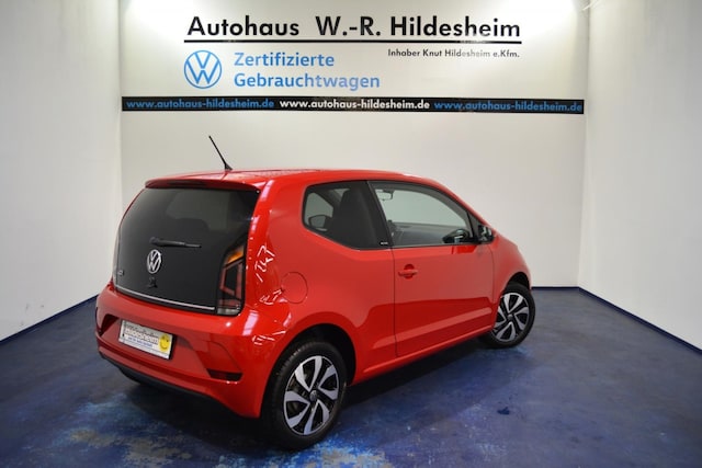 Volkswagen up! Active