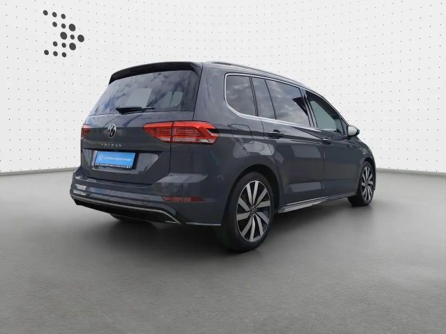 Volkswagen Touran 1.5 TSI DSG R-Line