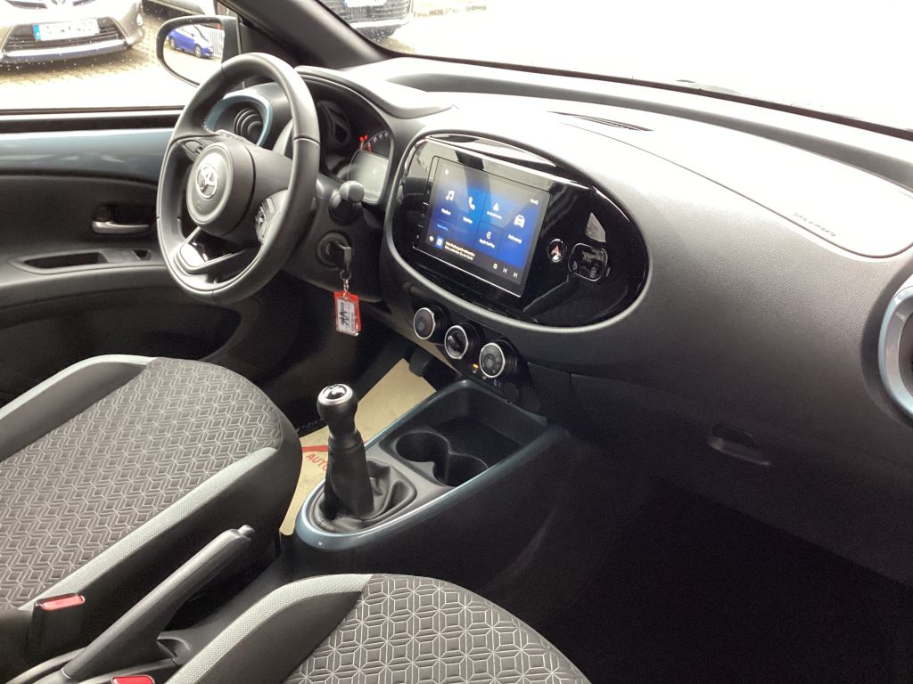 Toyota Aygo X 5-deurs Basis