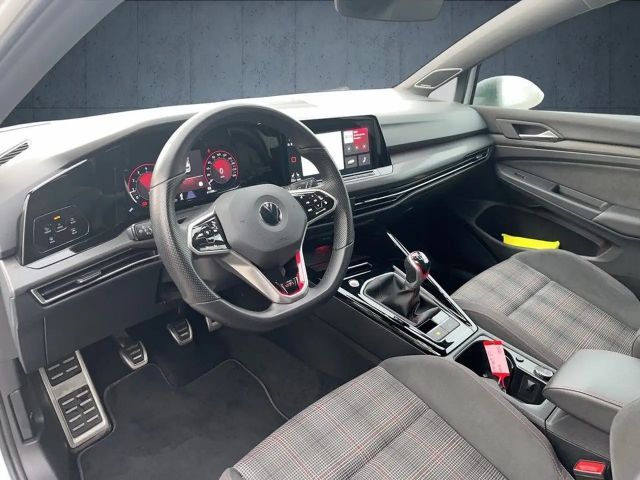 Volkswagen Golf 2.0 TSI GTI IQ.Drive