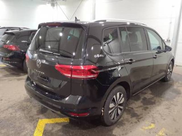 Volkswagen Touran 2,49%LED,Navi,AHK,7-Sitze,beh.FS