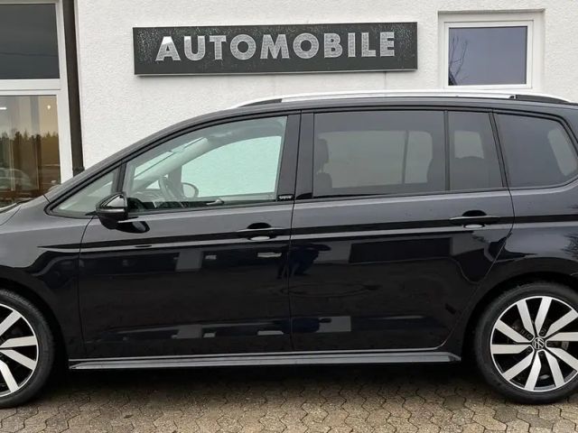 Volkswagen Touran DSG R-Line