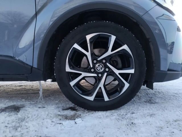 Toyota C-HR Hybride Team D