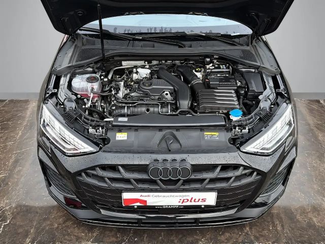 Audi A3 35 TFSI S-Line S-Tronic Sedan