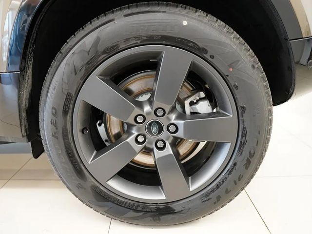 Land Rover Defender 110 D300 Dynamic HSE