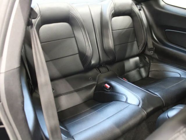 Ford Mustang Fastback GT 5.0 V8