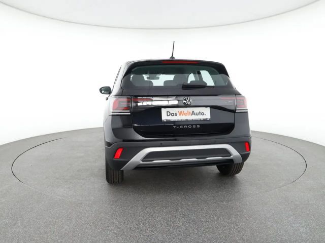 Volkswagen T-Cross 4Me TSI
