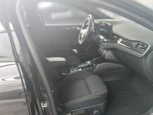 Ford Focus ST Line Wagon