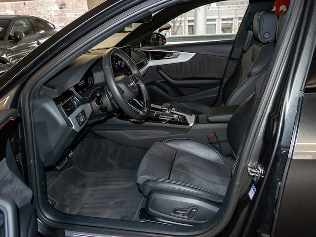 Audi A4 40 TDI Avant S-Line S-Tronic