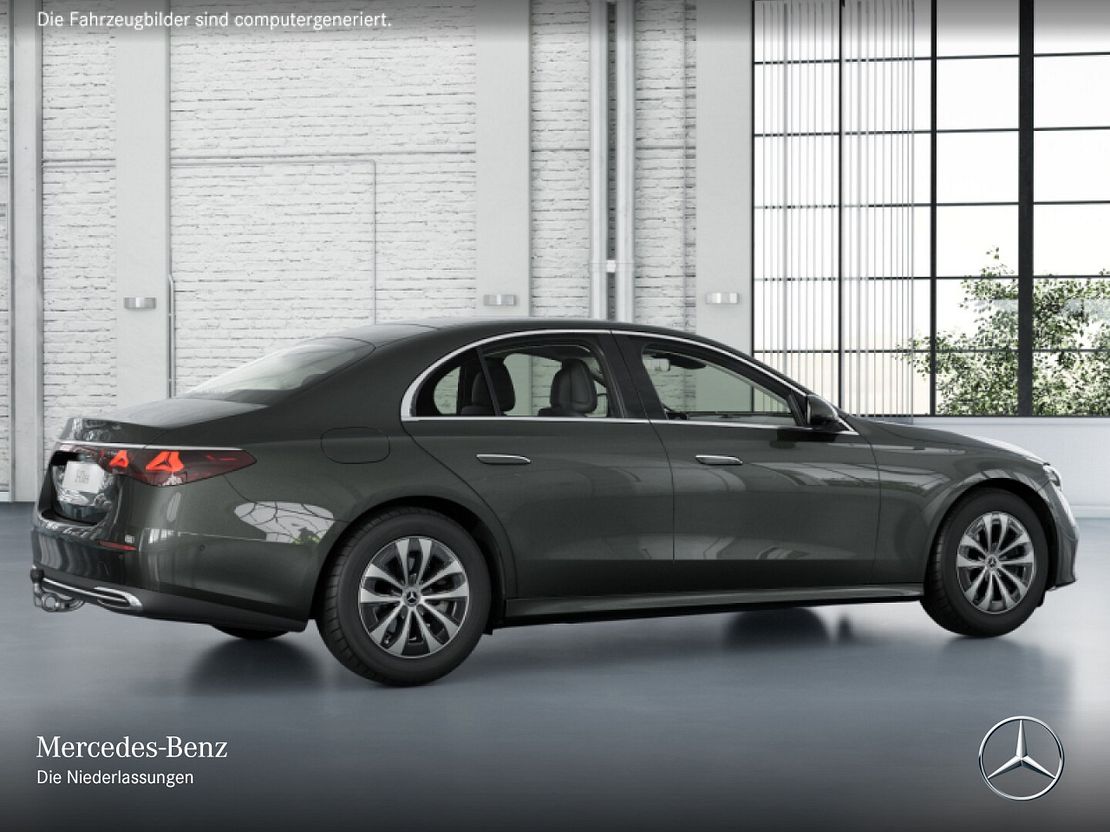 Mercedes-Benz E 220 E 220 d Sedan