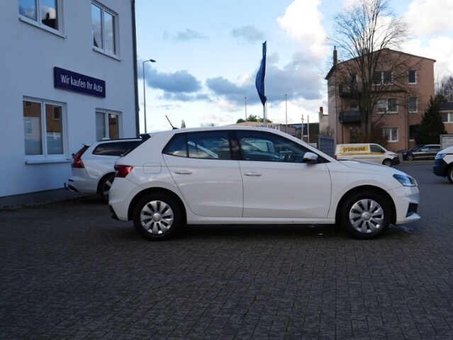 Skoda Fabia 1.0 MPI LED SITZHZG SMARTLINK PDC-hinten KLIMAANLAGE GJR