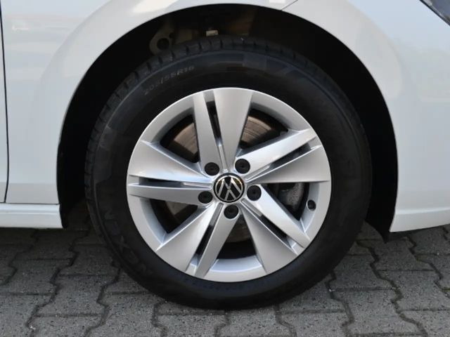 Volkswagen Golf 2.0 TDI Golf VIII Life Variant