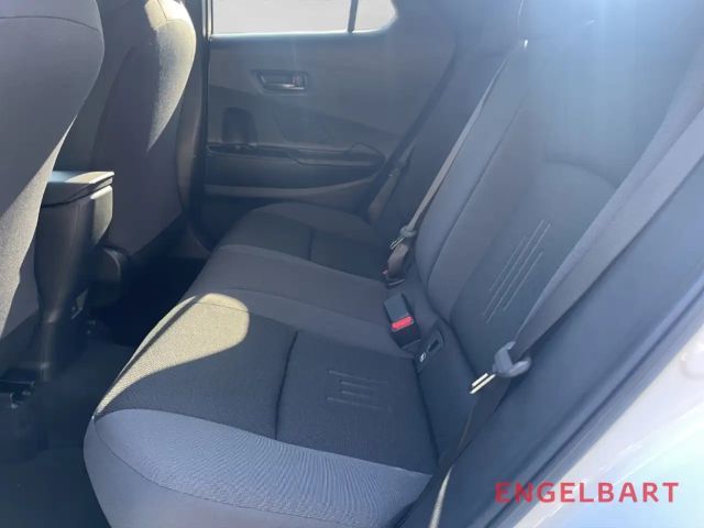 Toyota C-HR 1.8 Teamplayer Keyless PDC  Navi Tempomat