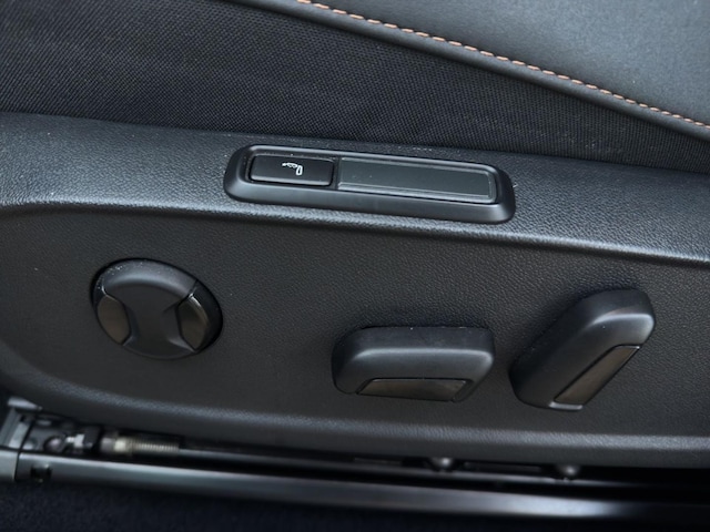 Cupra Born Born ELECTRIC WÄRMEPUMPE HEAD-UP SITZHZ LM20