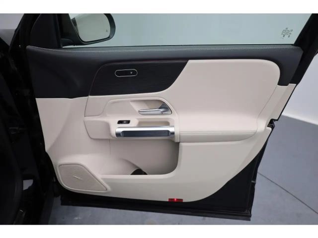 Mercedes-Benz EQB 350 4MATIC Progressive