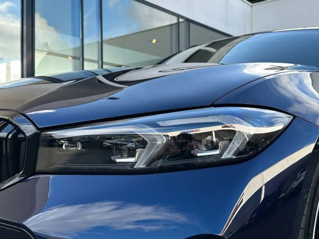 BMW 320 320i M-Sport Touring