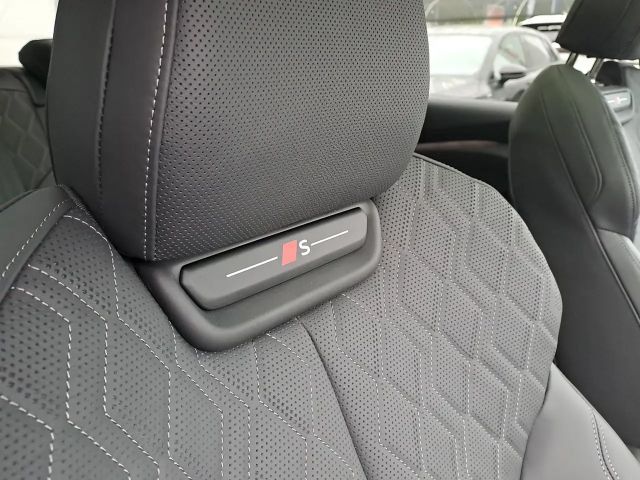 Audi A6 e-tron Avant Quattro