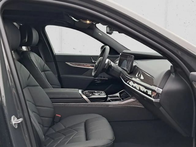 BMW 740 740d Sedan xDrive