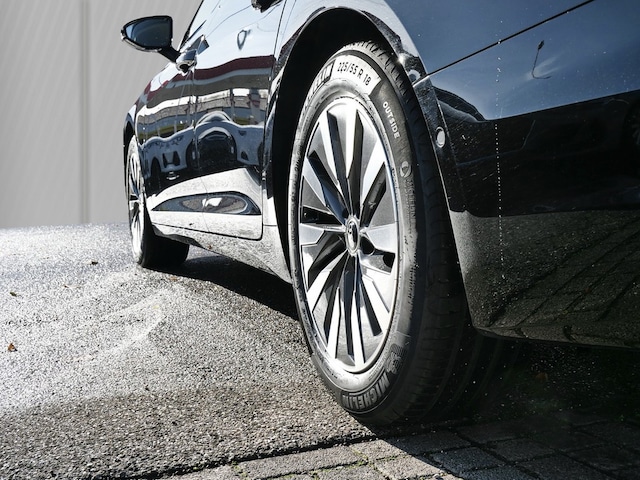 Audi A6 40 TDI Avant S-Tronic