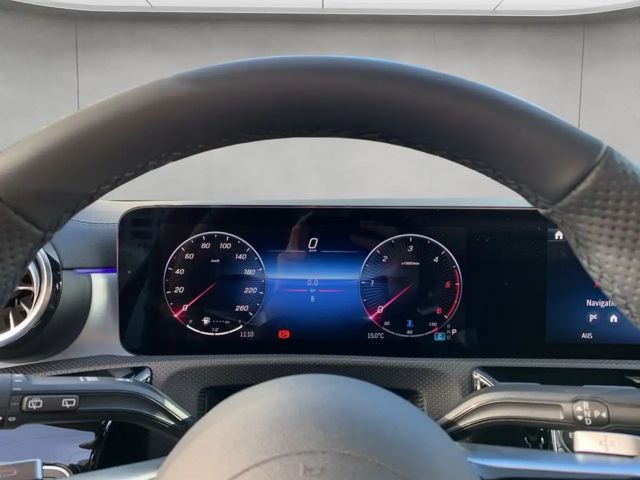 Mercedes-Benz CLA 200 CLA