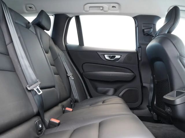 Volvo V60 Cross Country AWD