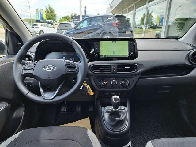 Hyundai i10 1.0