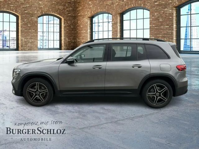 Mercedes-Benz GLB 220 AMG Line GLB 220 d