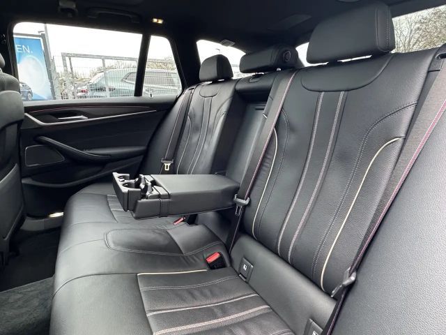BMW 530 530d M-Sport xDrive