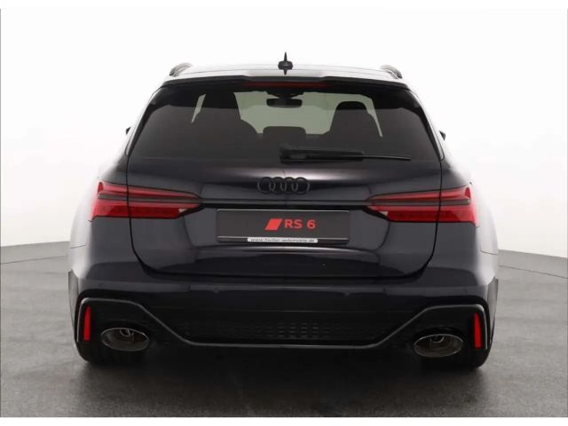 Audi RS6 Avant Quattro