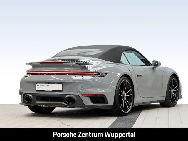 Porsche 992 Cabrio Turbo
