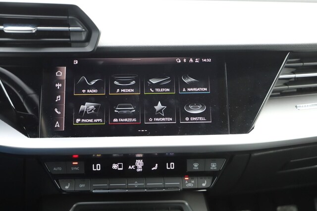 Audi A3 35 TFSI S-Line S-Tronic Sportback