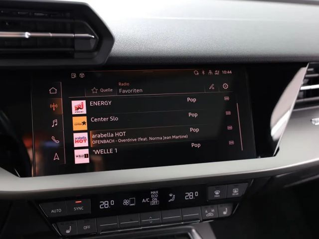 Audi A3 30 TDI Sedan