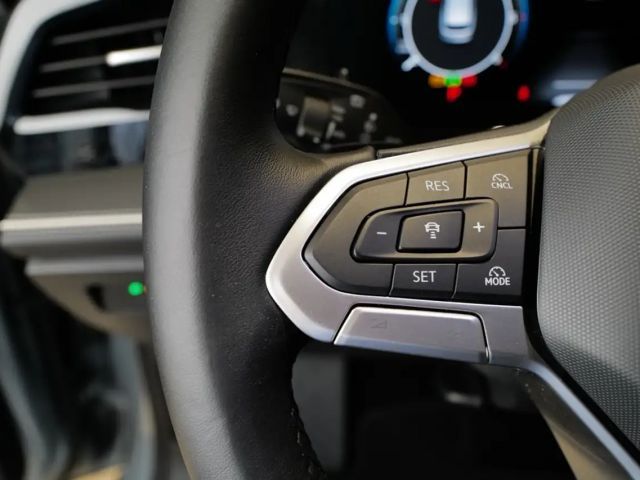 Volkswagen Passat 2.0 TDI Business DSG Variant