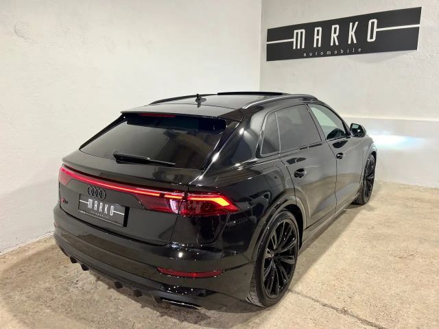 Audi Q8 55 TFSI Hybride Quattro