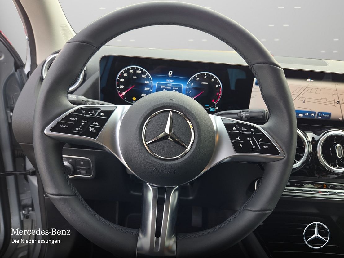 Mercedes-Benz GLA 180 Progressive