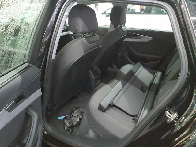 Audi A4 35 TDI Avant S-Tronic