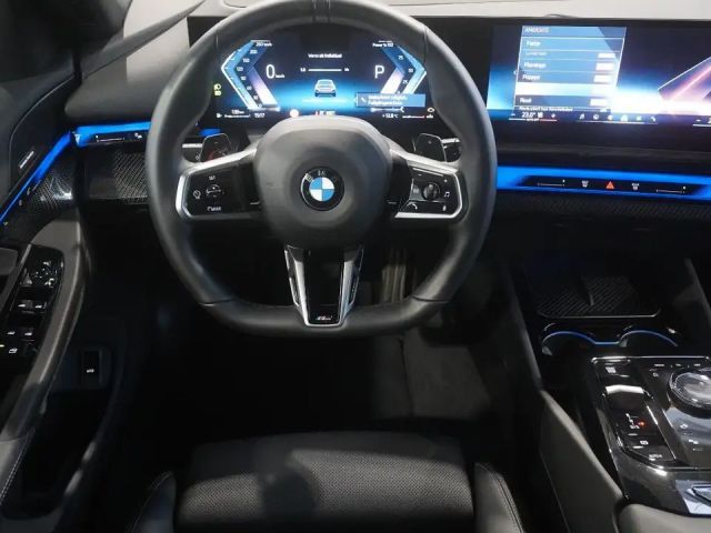 BMW 520 520d M-Sport Touring