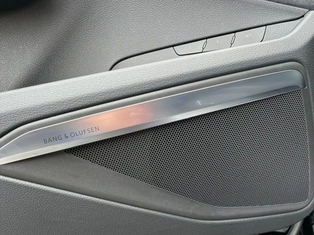 Audi Q8 e-tron 55 Quattro S-Line