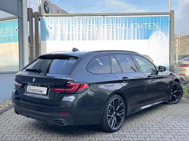 BMW 520 520d M-Sport Touring