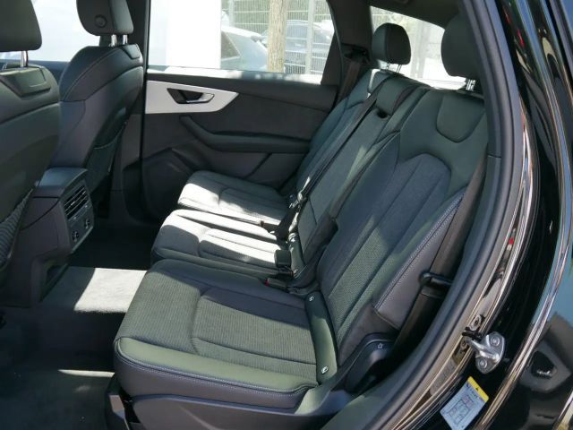 Audi Q7 45 TDI S-Line