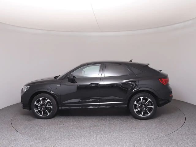 Audi Q3 45 TFSI Hybride S-Line
