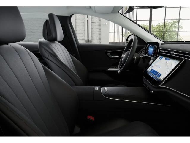 Mercedes-Benz E 220 AVANTGARDE E 220 d Estate