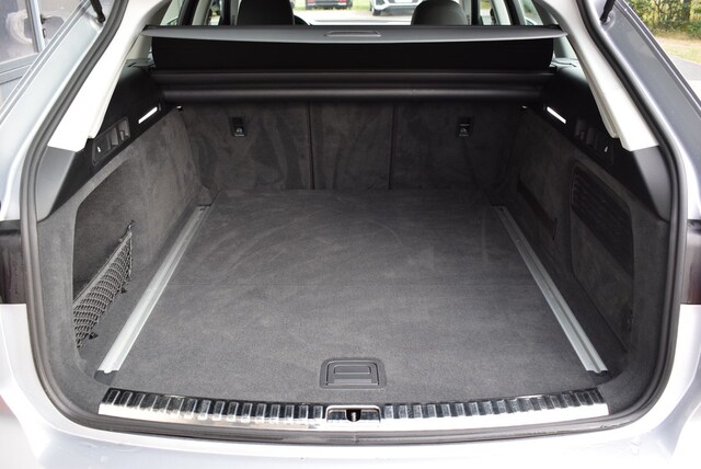 Audi A6 40 TDI Avant S-Tronic