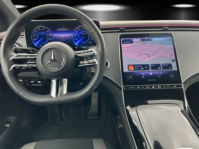 Mercedes-Benz EQE 350 AMG Line Sedan