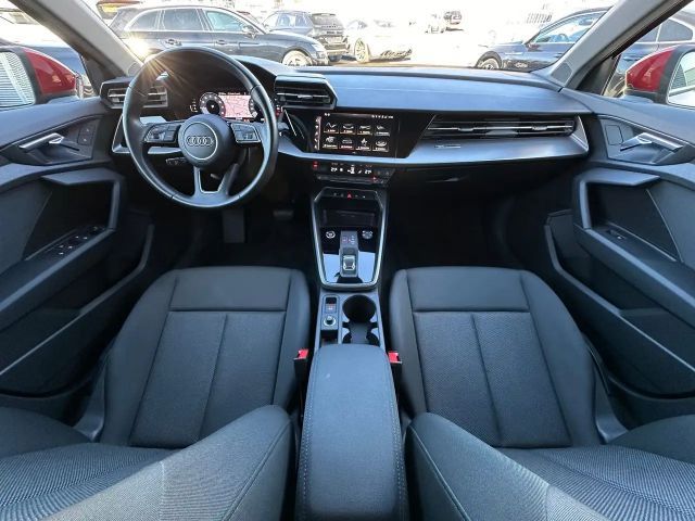 Audi A3 30 TFSI Sedan